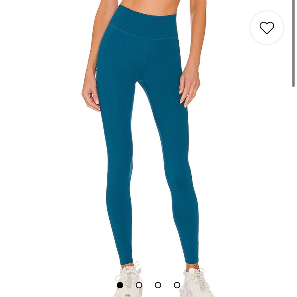 Nike One Luxe Tight Fit Legging